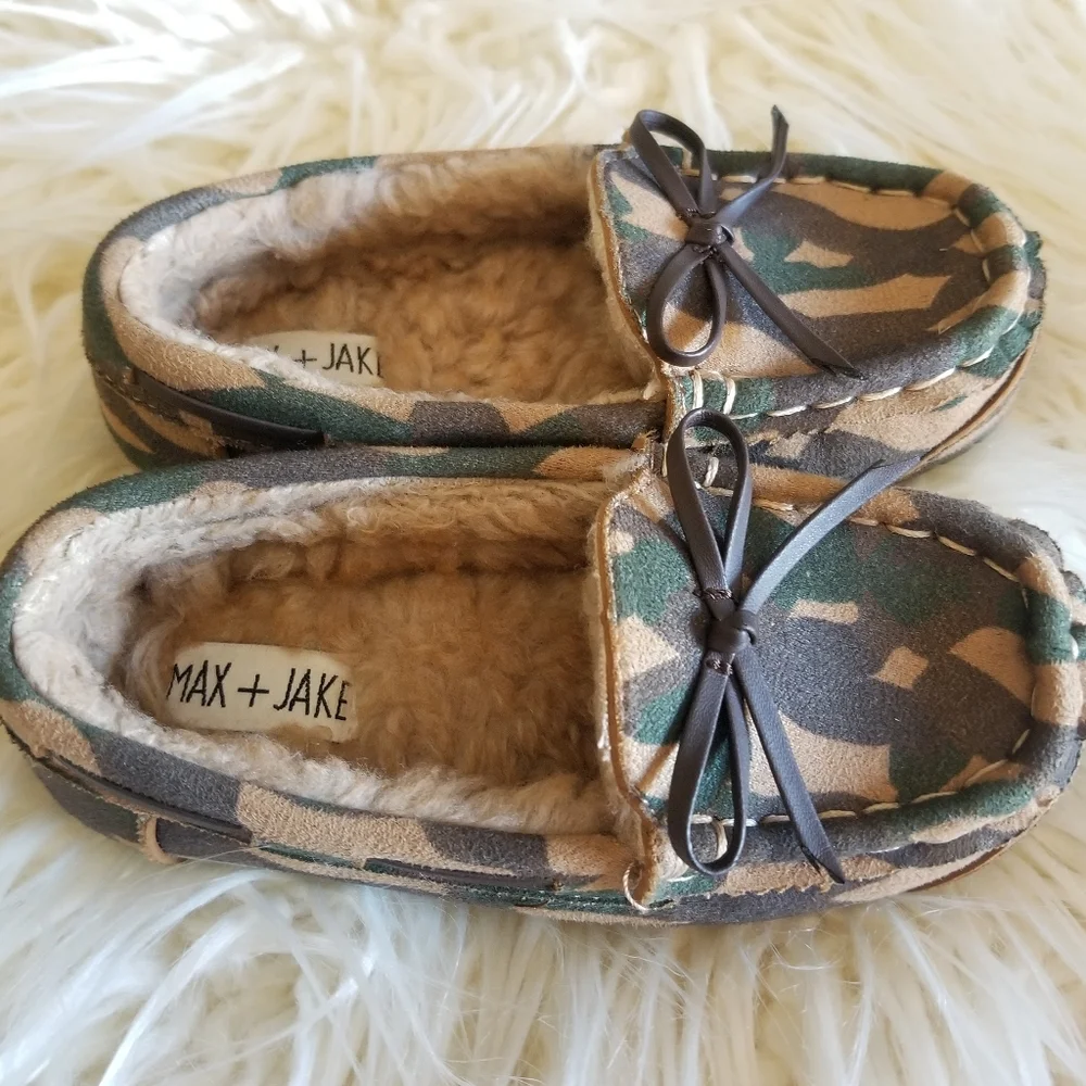 Max + Jack Size Toddler 9 Camo Slippers - Picture 8 of 8